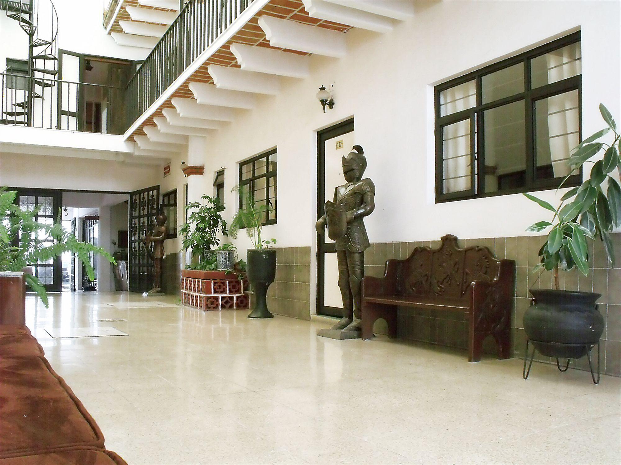מלון Casa Blanca טקיסקיאפן מראה חיצוני תמונה